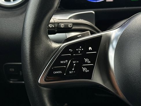 Certified 2024 Mercedes-Benz EQB 250+ image 27