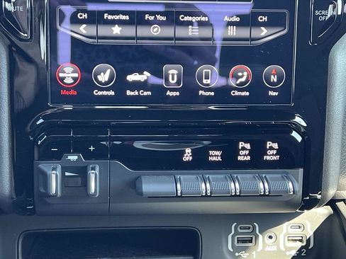 Used 2021 RAM 1500 Big Horn AWD/4WD image 39