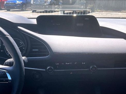 Used 2024 MAZDA MAZDA3 s FWD image 9