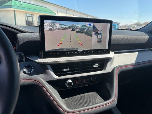 Used 2025 Ford Explorer ST-Line image 17