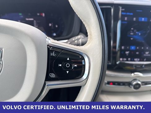 Certified 2023 Volvo XC60 B5 Plus w/ Climate Package image 23