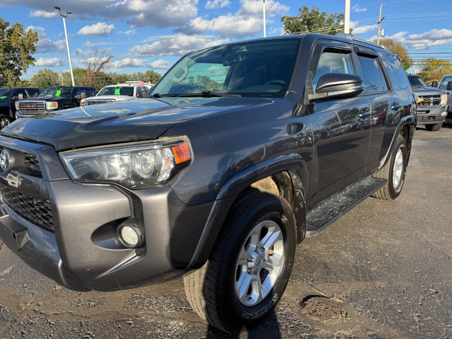 Used 2015 Toyota 4Runner 4WD image 9