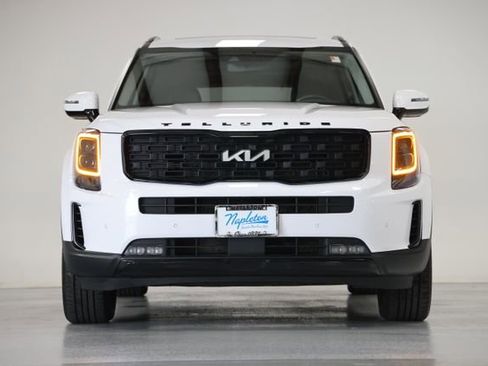 Used 2022 Kia Telluride SX w/ SX Prestige Package AWD/4WD image 2