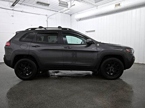Used 2021 Jeep Cherokee Trailhawk w/ Trailer Tow Group image 34