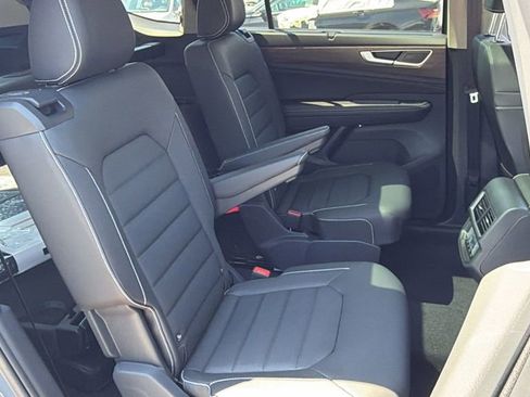 New 2026 Volkswagen Atlas SEL Premium R-Line AWD/4WD image 10