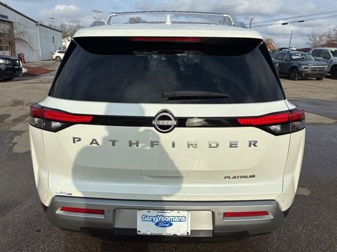 Used 2024 Nissan Pathfinder Platinum w/ Cargo Package image 7