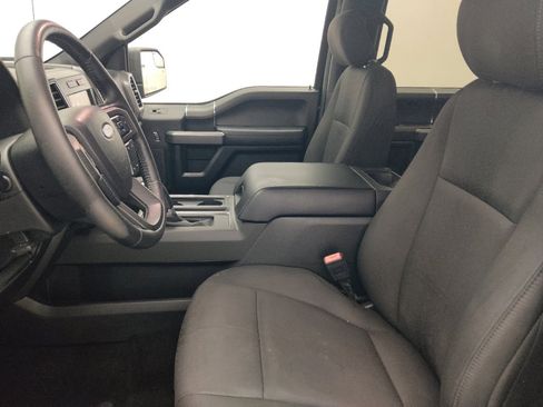 Used 2018 Ford F150 XLT w/ Equipment Group 302A Luxury RWD image 17