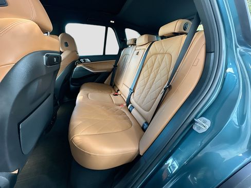 Certified 2025 BMW X5 sDrive40i w/ Premium Package image 26