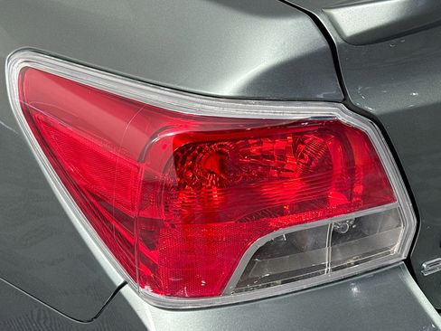 Used 2016 Subaru Impreza 2.0i image 34