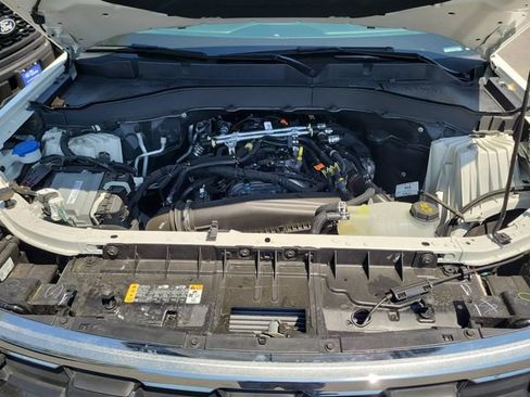 Used 2026 Ford Explorer Active RWD image 24