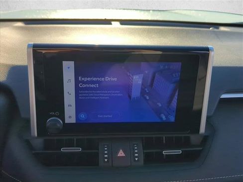 Used 2024 Toyota RAV4 XLE Premium image 17