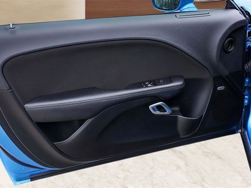 Used 2023 Dodge Challenger R/T Scat Pack image 22