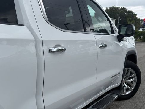 Used 2021 GMC Sierra 1500 SLT w/ SLT Premium Plus Package AWD/4WD image 8