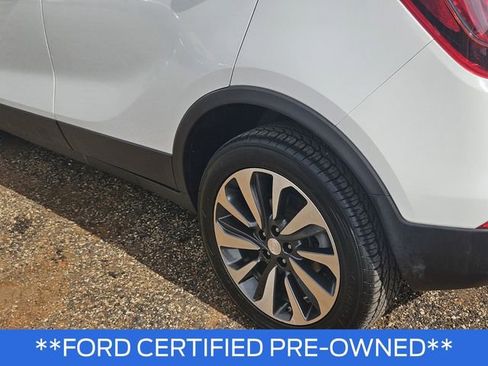 Used 2021 Buick Encore Preferred image 7