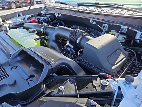 New 2026 Ford Expedition Tremor image 15