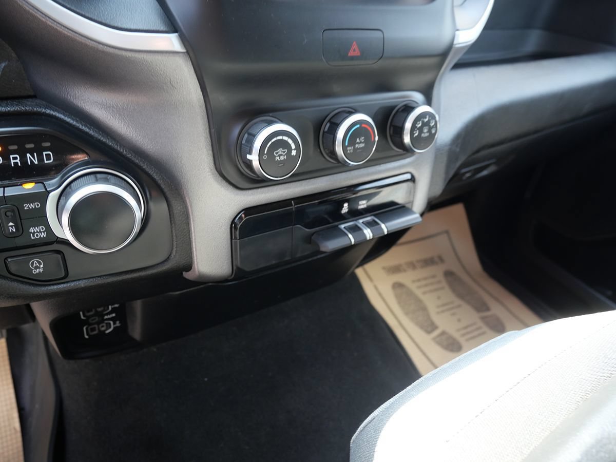 Used 2020 RAM 1500 Big Horn AWD/4WD image 14