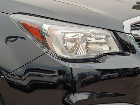 Used 2018 Subaru Forester 2.5i w/ Alloy Wheel Package AWD/4WD image 8