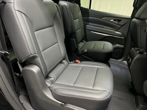 New 2025 Chevrolet Traverse LT w/ Sun and Wheel Package image 62