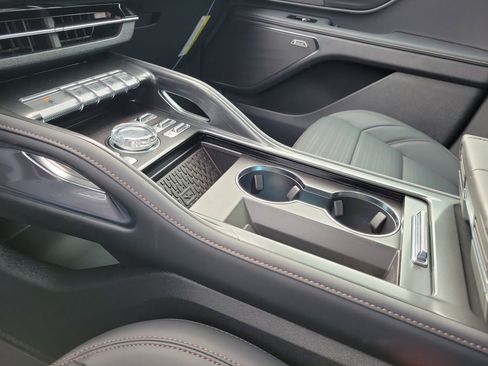 New 2026 Lincoln Nautilus Reserve w/ Jet Appearance Package image 29