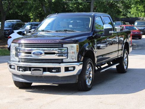 Used 2018 Ford F250 Lariat w/ Chrome Package AWD/4WD image 3