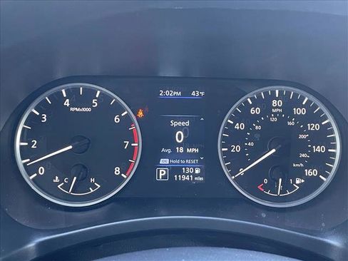 Used 2025 Nissan Sentra S image 18