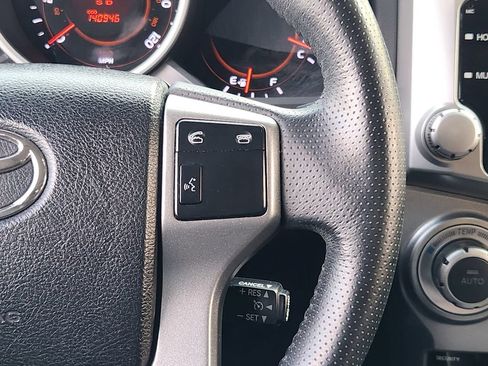 Used 2013 Toyota 4Runner Limited RWD image 33
