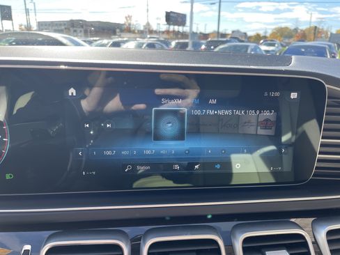 Certified 2022 Mercedes-Benz GLS 450 4MATIC image 23