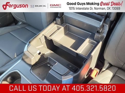 New 2026 GMC Sierra 2500 SLT w/ Max Trailering Package AWD/4WD image 34