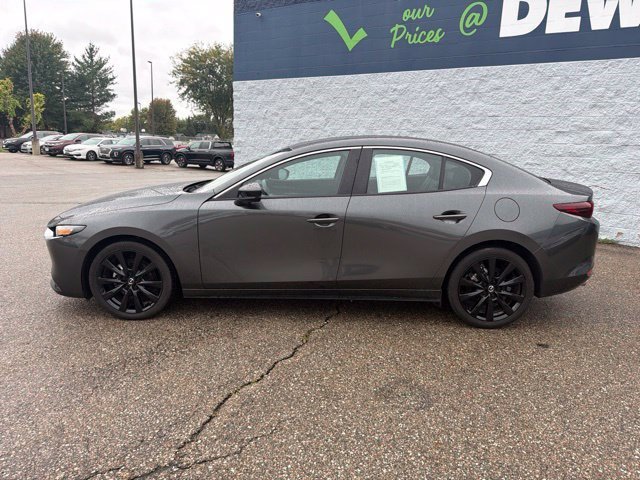 Used 2024 MAZDA MAZDA3 s FWD image 2