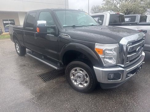 Used 2016 Ford F250 XLT w/ XLT Premium Package image 7