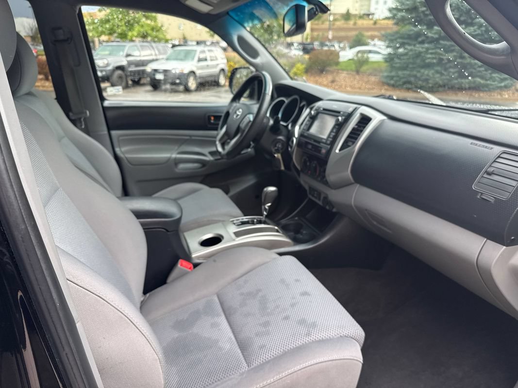 Used 2012 Toyota Tacoma 4x4 Double Cab w/ TRD Off-Road Pkg image 17
