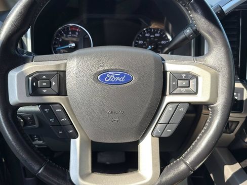 Used 2022 Ford F250 Lariat w/ Lariat Ultimate Package AWD/4WD image 15