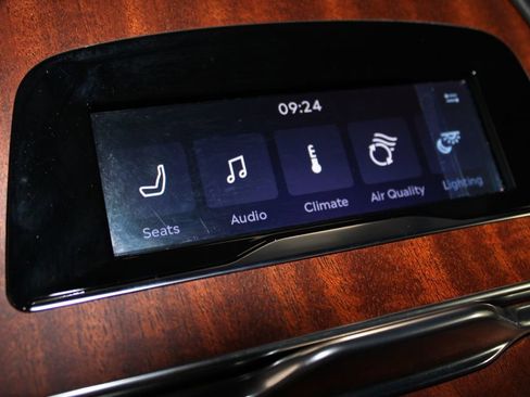 Used 2025 Lincoln Navigator Black Label AWD/4WD image 33