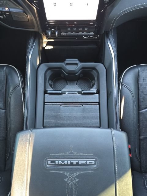 Used 2024 RAM 3500 Limited AWD/4WD image 45