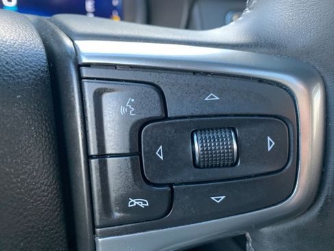 Used 2023 Chevrolet Tahoe LT w/ LT Signature Package image 34