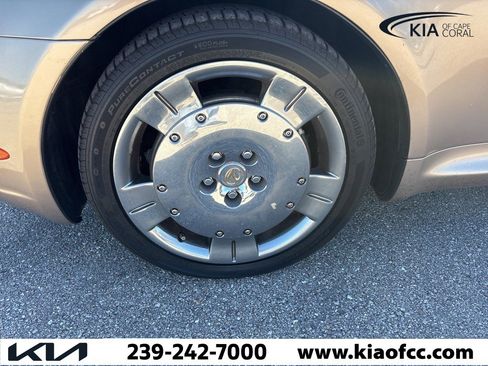 Used 2002 Lexus SC 430 Convertible image 11