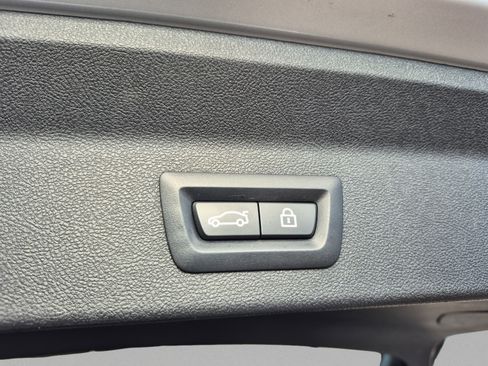 Used 2021 BMW X3 sDrive30i w/ Executive Package RWD image 12