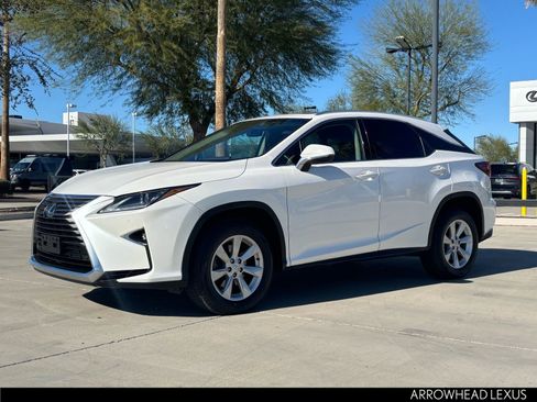 Used 2017 Lexus RX 350 AWD image 2