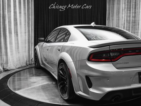 Used 2020 Dodge Charger SRT Hellcat image 37
