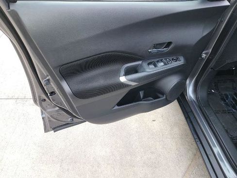 Certified 2022 Nissan Kicks SV image 27