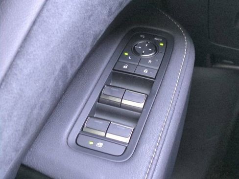 New 2026 Lexus TX 500h AWD image 22