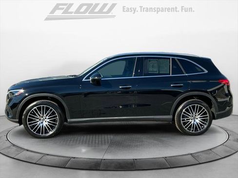 Used 2024 Mercedes-Benz GLC 300 image 5