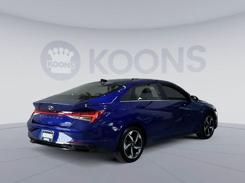 Used 2023 Hyundai Elantra Limited image 16