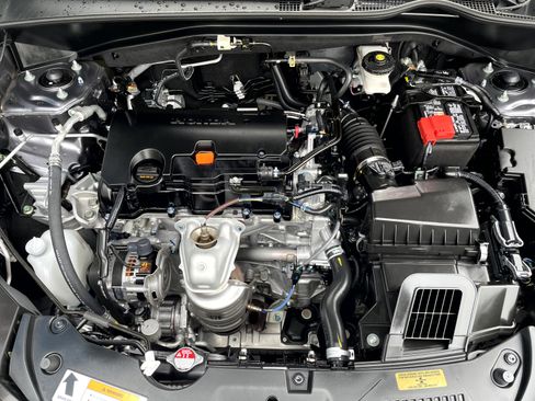 Used 2023 Honda HR-V LX image 8