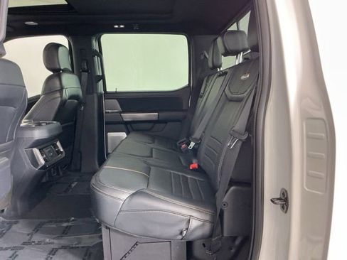 Used 2023 Ford F350 Platinum w/ Tremor Off-Road Package AWD/4WD image 31