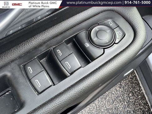 Used 2023 GMC Terrain Denali image 16