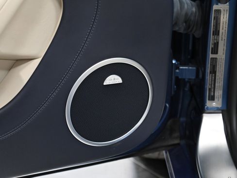 Used 2014 Bentley Continental GTC image 22