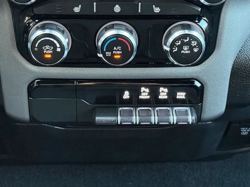 Used 2025 RAM 1500 Big Horn AWD/4WD image 49