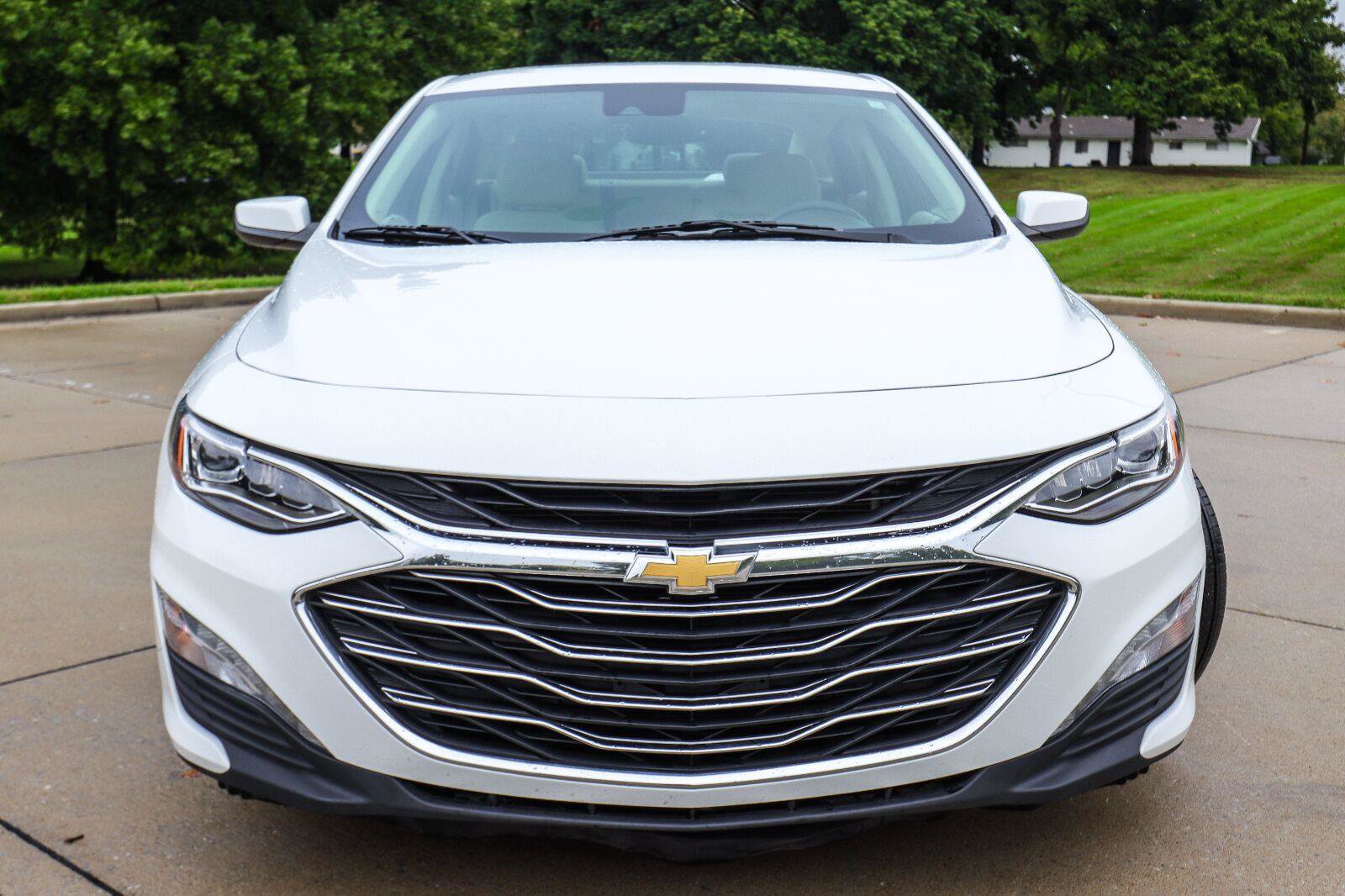 Used 2024 Chevrolet Malibu LT FWD image 17