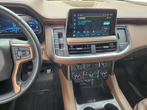 Used 2023 Chevrolet Tahoe High Country RWD image 23